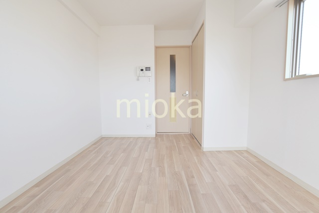 居室・リビング　ゆったり過ごせる居間です