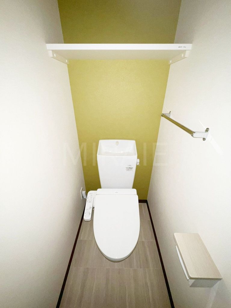 トイレ　別号室の参考写真です