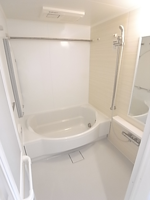 バス・シャワールーム　１４１８サイズバス