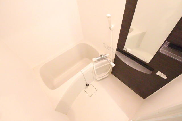 バス・シャワールーム　※別室の参考写真の為、現況優先です。