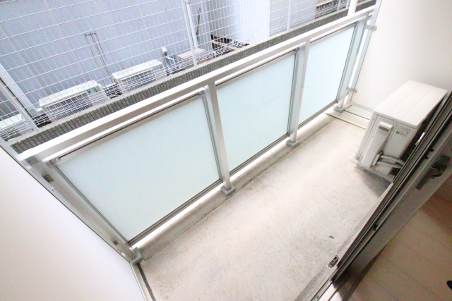 バルコニー　※別室の参考写真の為、現況優先です。