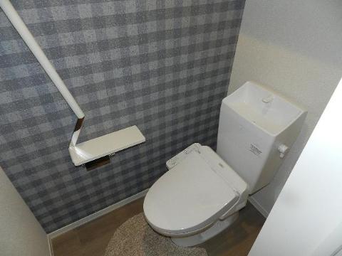 トイレ　シャワー付トイレ