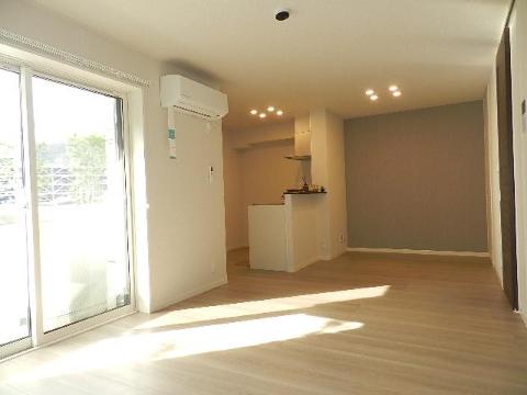 居室・リビング　リビング