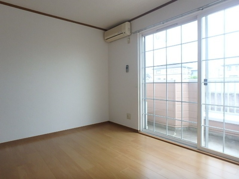 居室・リビング　図面と現状に相違がある場合には現状を優先