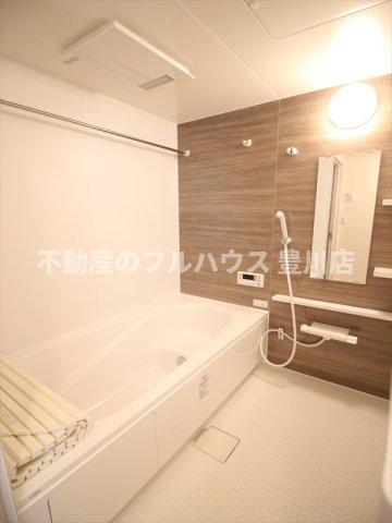 バス・シャワールーム　写真は同型別室