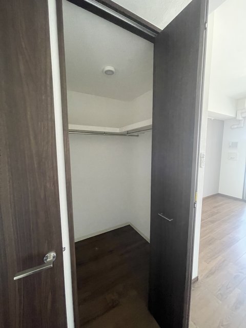 収納　同物件別号室のものです。