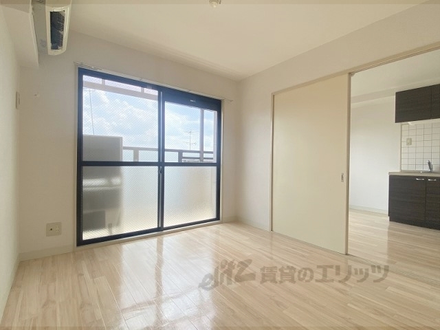 居室・リビング　洋室