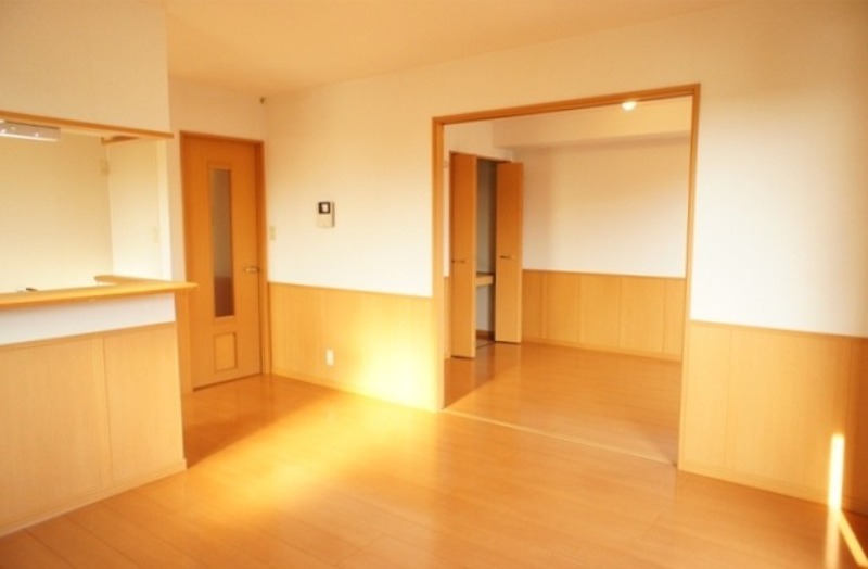 居室・リビング　図面と現状に相違がある場合には現状を優先