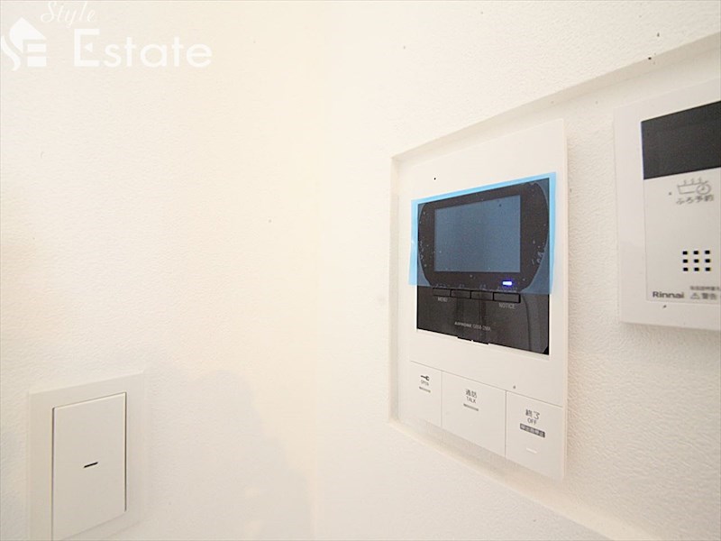 セキュリティ　モニター付きインターホン