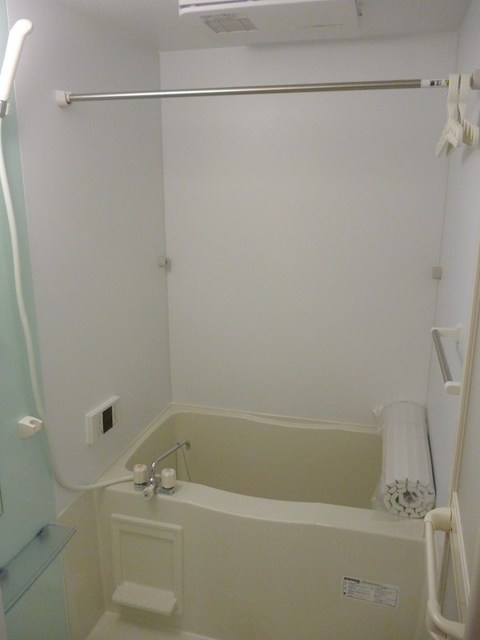 バス・シャワールーム　バスルーム