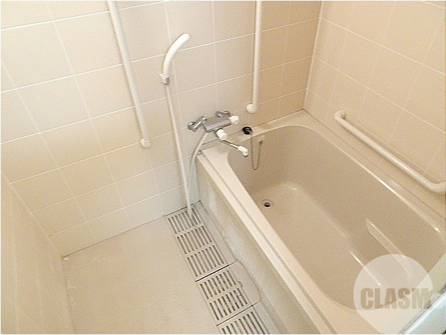 バス・シャワールーム　きれいです（＊^^＊）