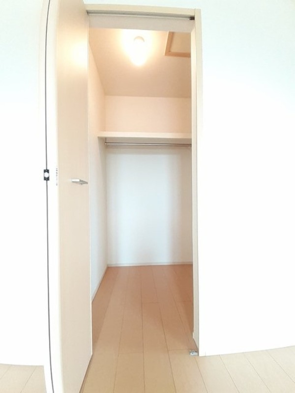 収納　図面と現状に相違がある場合には現状を優先