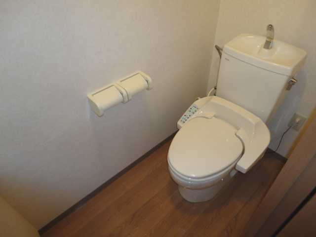 トイレ　シャワー付トイレ