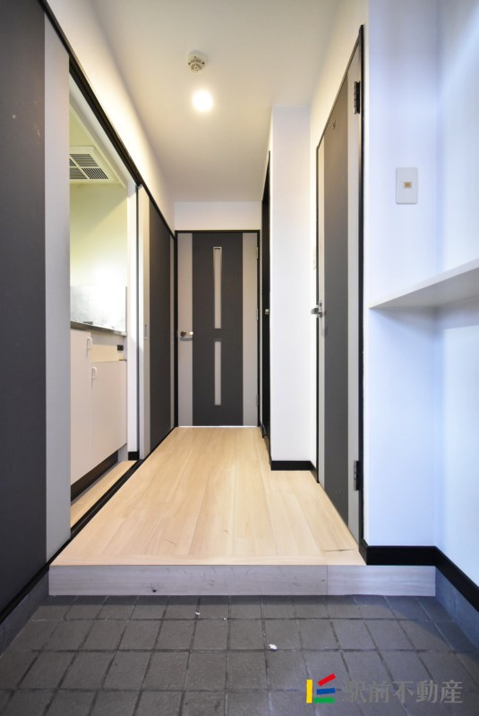 玄関　※同タイプ別部屋