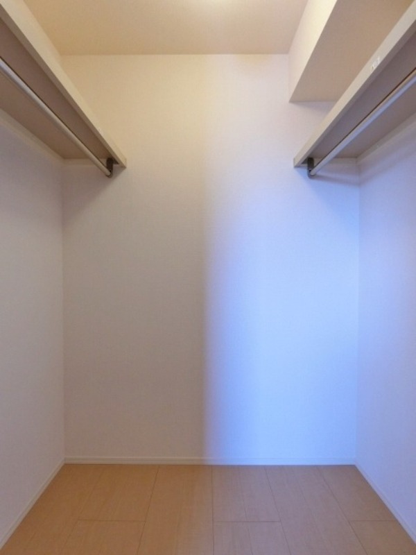 収納　図面と現状に相違がある場合には現状を優先