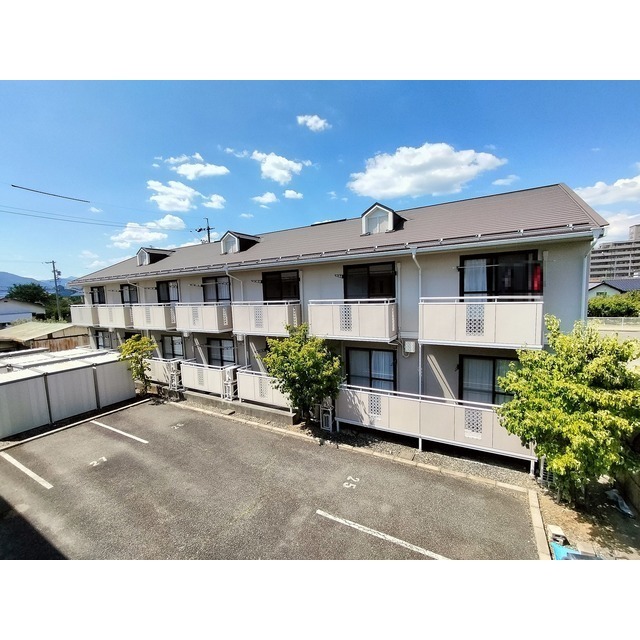 建物外観　Ｂ棟