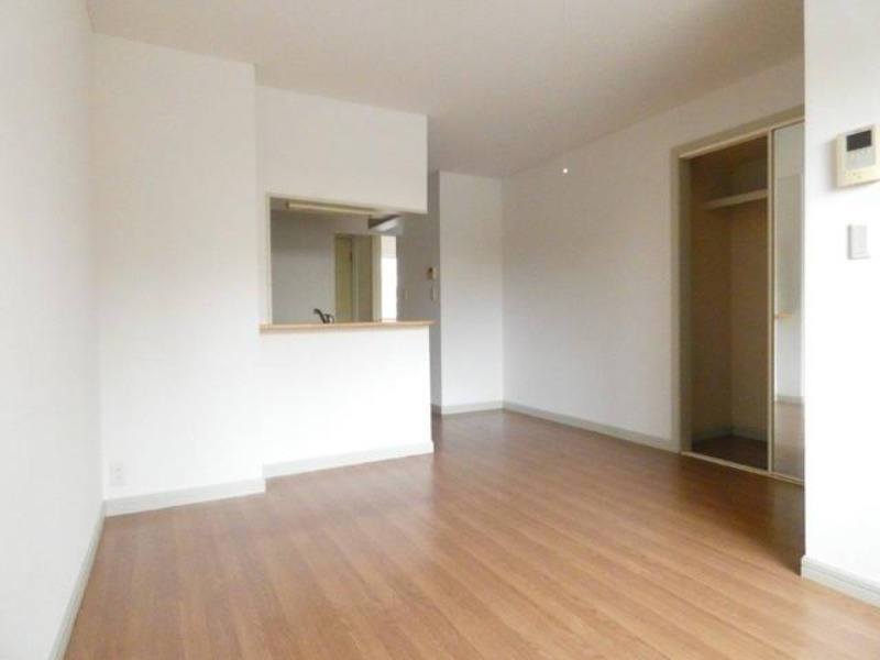 居室・リビング　図面と現状に相違がある場合には現状を優先