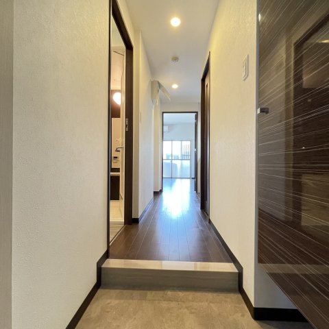 玄関　同仕様タイプです