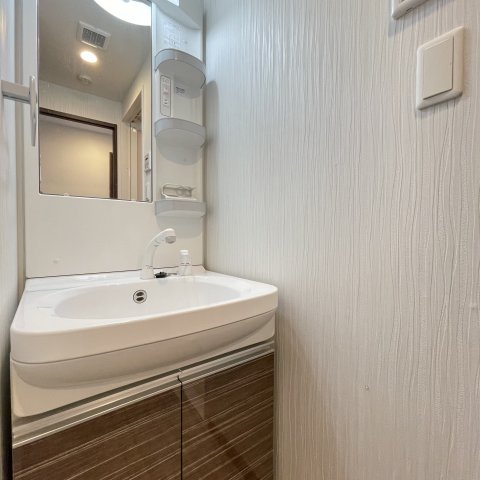 洗面設備　同仕様タイプです