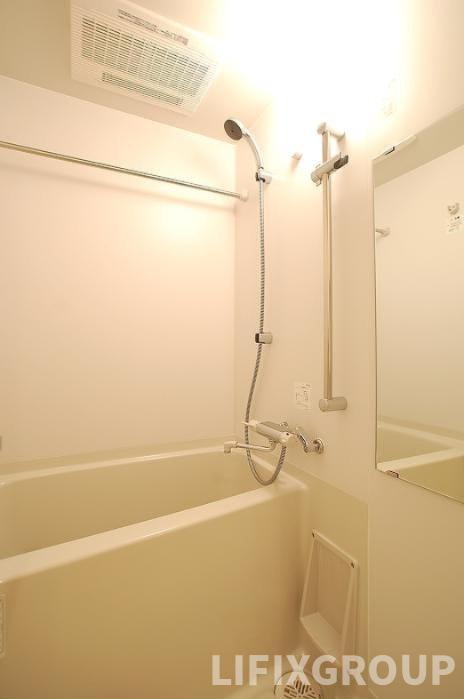 バス・シャワールーム　風呂