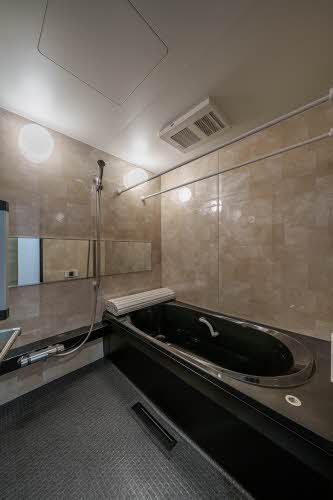 バス・シャワールーム　バスルーム