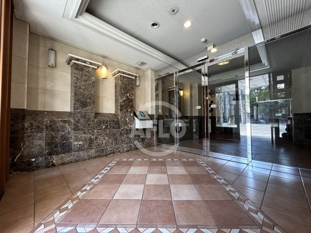 ロビー　プレサンスセンターコア大阪　ロビー