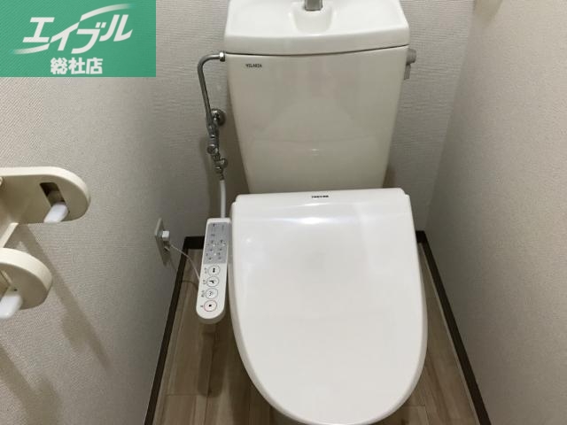 トイレ　シャワー付トイレ