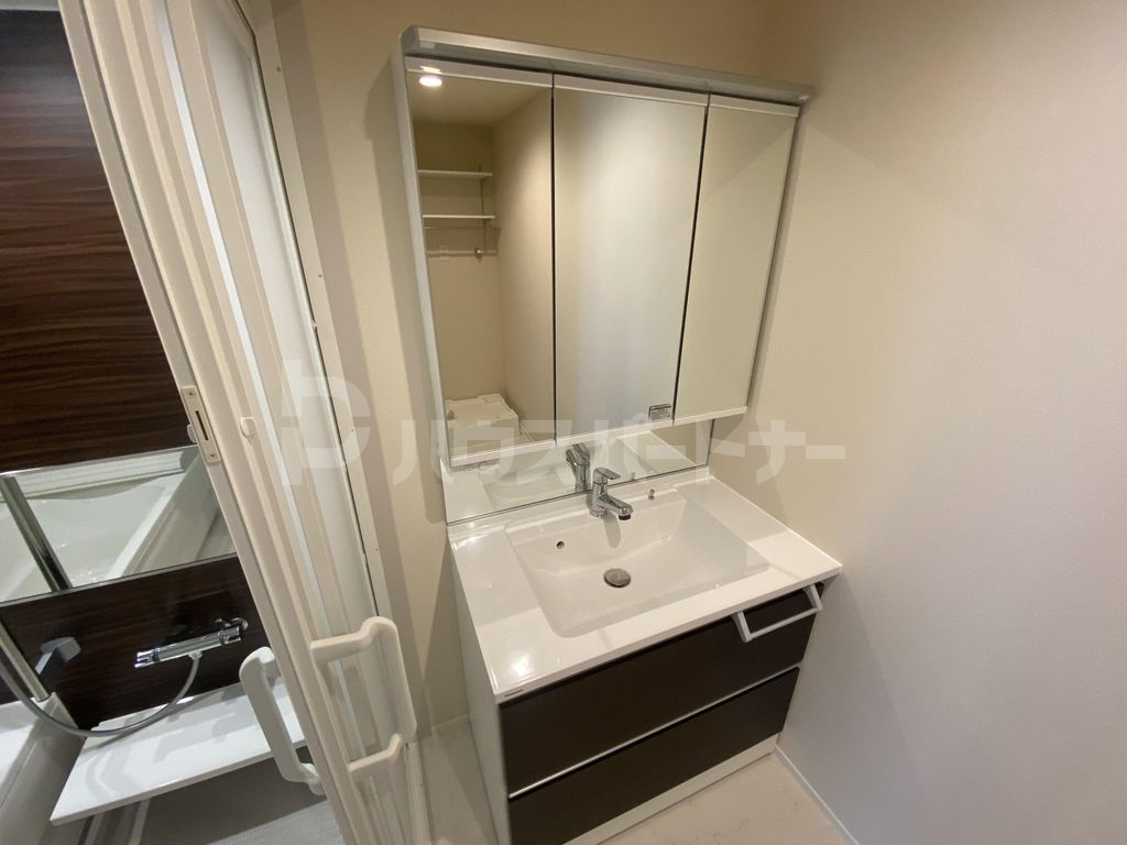 洗面設備　バス