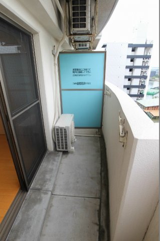 バルコニー　バルコニーがあります