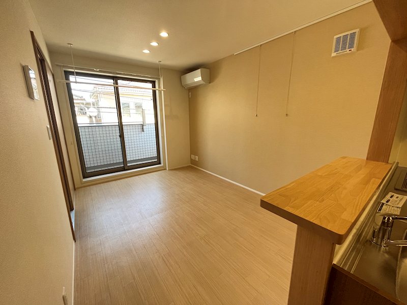 居室・リビング　※別部屋参考写真