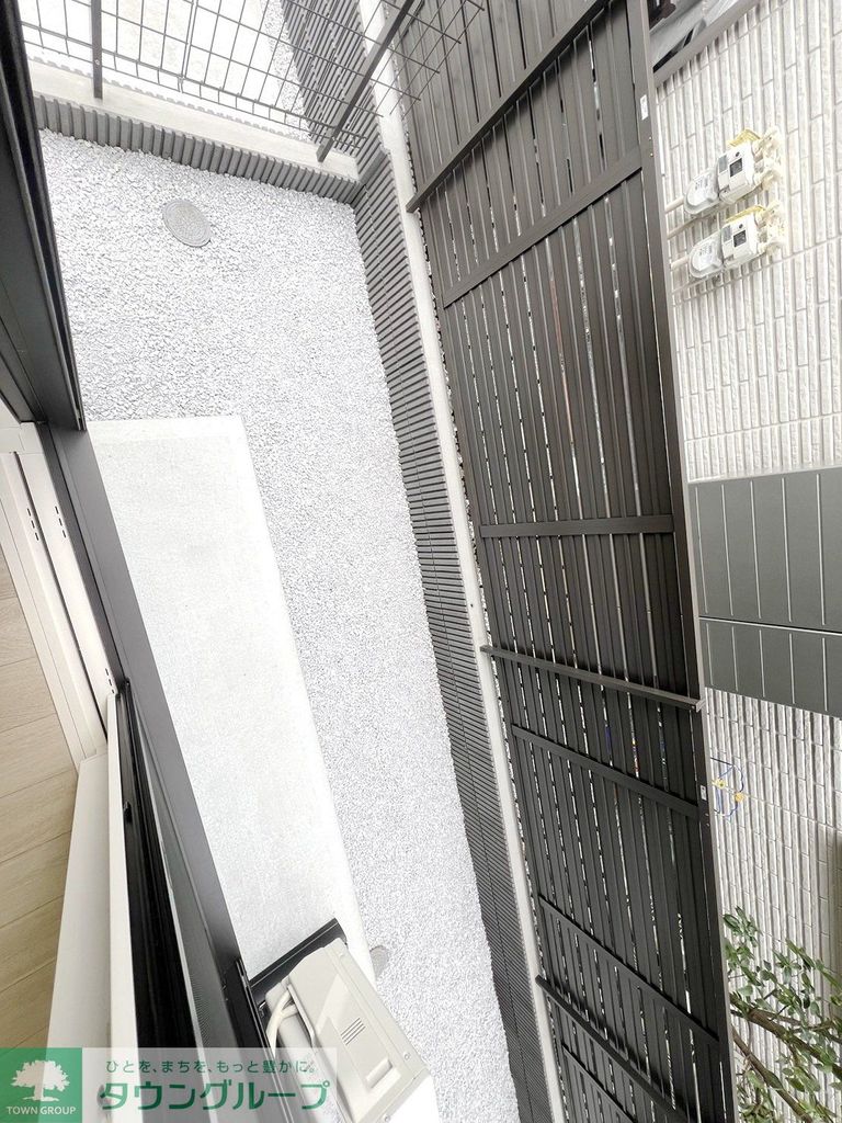 バルコニー　庭