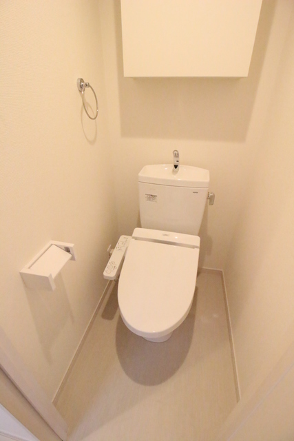 トイレ　※写真は他号室です