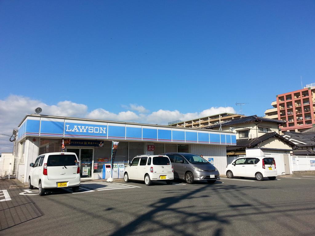 コンビニ　ローソン古賀美明一丁目店（コンビニ）まで415m