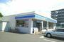 コンビニ　ローソン香西本町店さん（コンビニ）まで810m