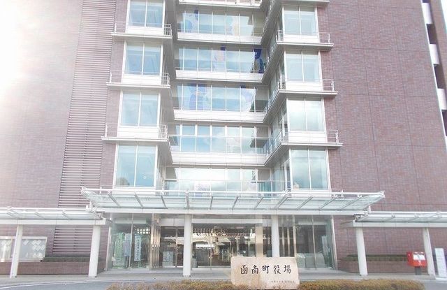 役所　函南町役場（役所）まで280m