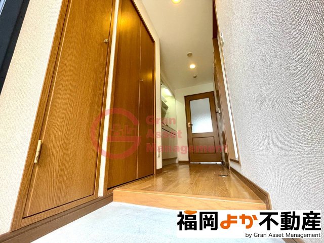 玄関　毎日通る玄関はこちらです