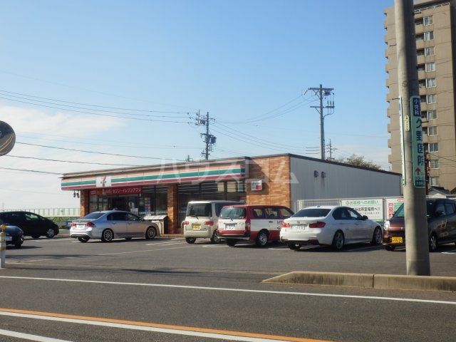 コンビニ　セブンイレブン 東海市大田町店（コンビニ）まで4551m