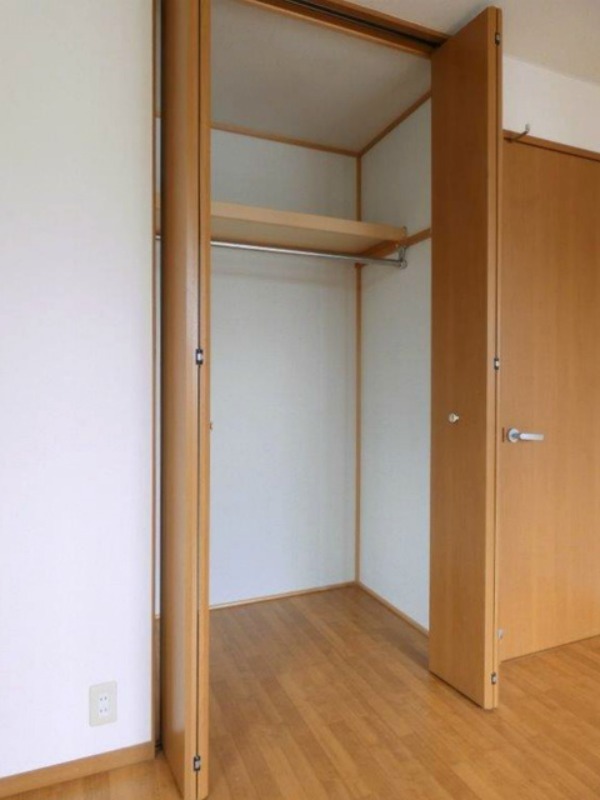 収納　図面と現状に相違がある場合には現状を優先