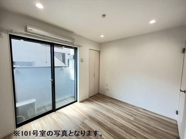 居室・リビング　※同物件参考写真
