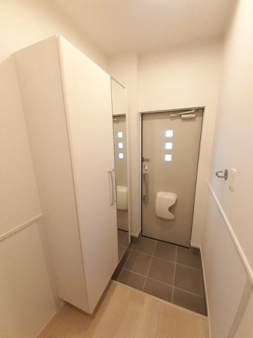 玄関　落ち着いた玄関です