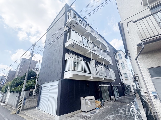 建物外観　外観は落ち着いています