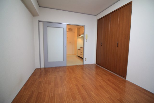 居室・リビング　※別部屋写真