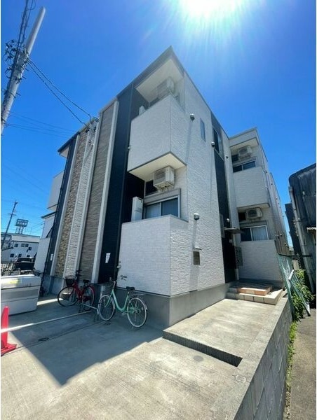 建物外観　外はこのようになっています