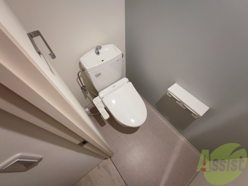 トイレ　こちらはトイレです。清潔感があり、安心して使用できます。