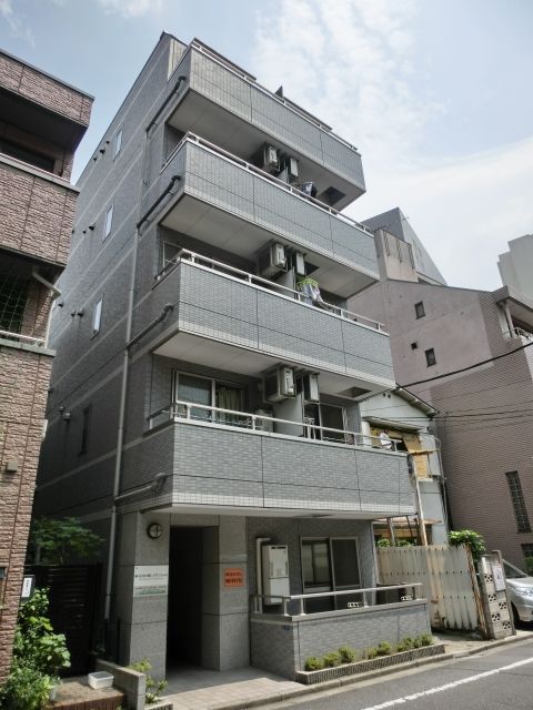 建物外観　閑静な住宅街