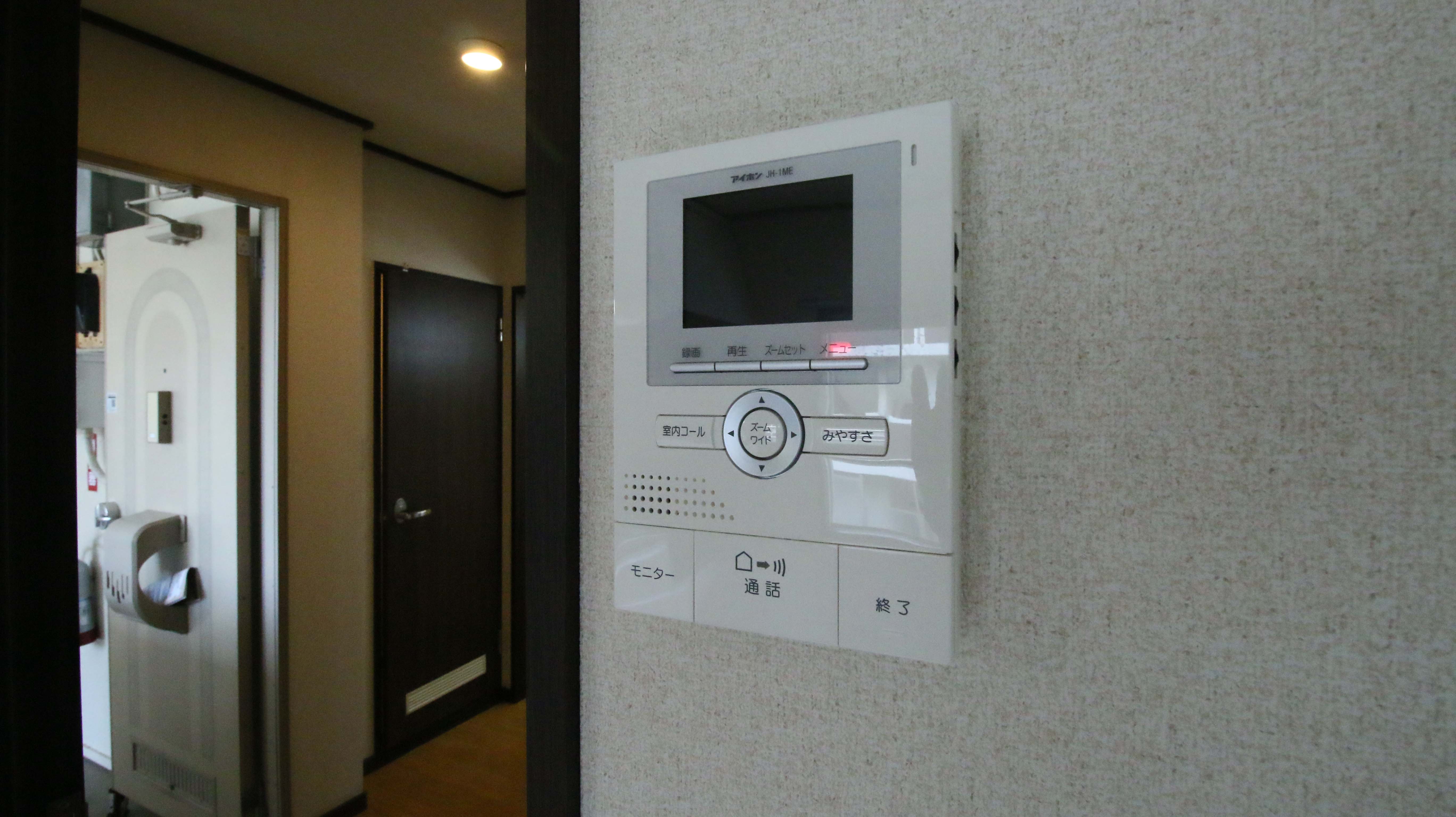 セキュリティ　留守中の訪問者も確認できる録画機能付きモニターホン