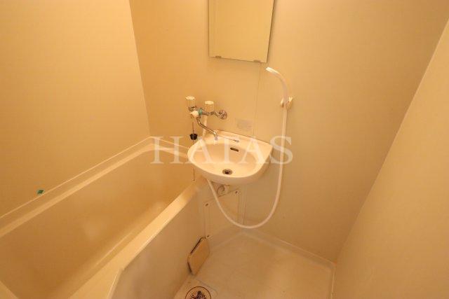バス・シャワールーム　同物件別部屋です