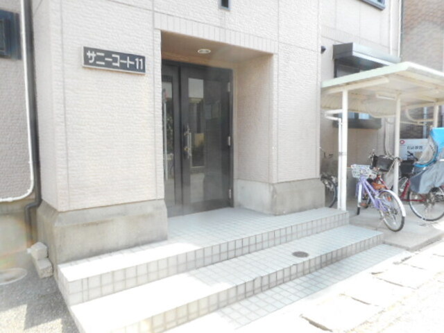 エントランス　エントランス
