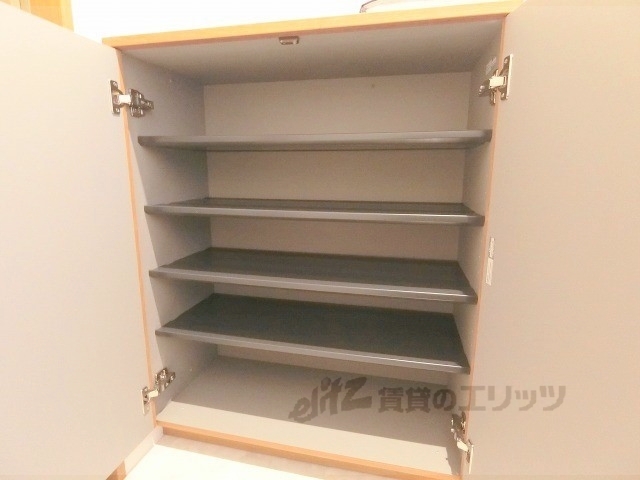 収納　下駄箱