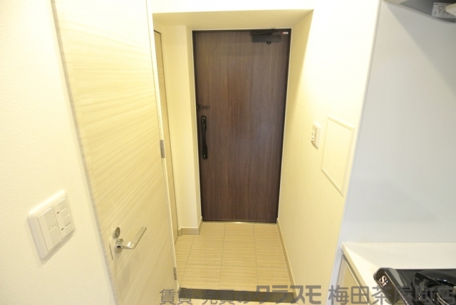 玄関　コンフォリア京町堀